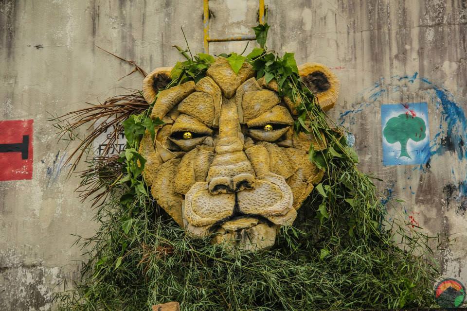 >Zepa 2014 | Fotografia: Dante Lobo</p><h2><strong>Como começa um novo trabalho? </strong></h2><p><strong>BS: </strong>Todos os projetos são criações da <strong>Nhanderu</strong>. As vezes nos sugerimos algo e outras vezes o produtor da um tema e a gente elabora o projeto em cima.</p><p style=