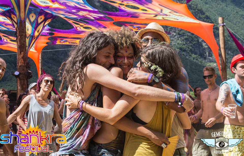 > Fotografias: <span style=