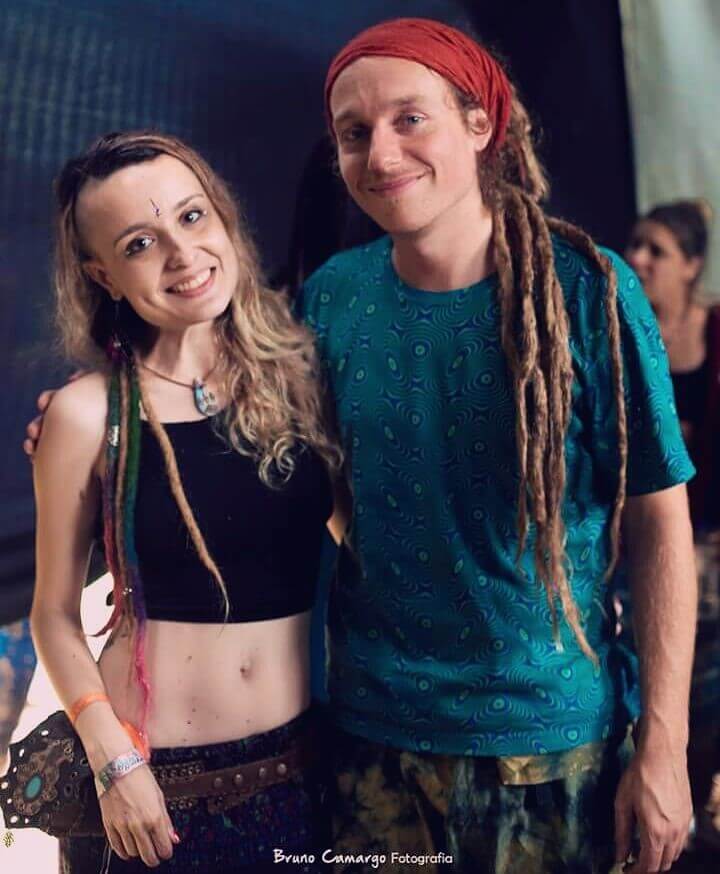 ><img data-lazyloaded=