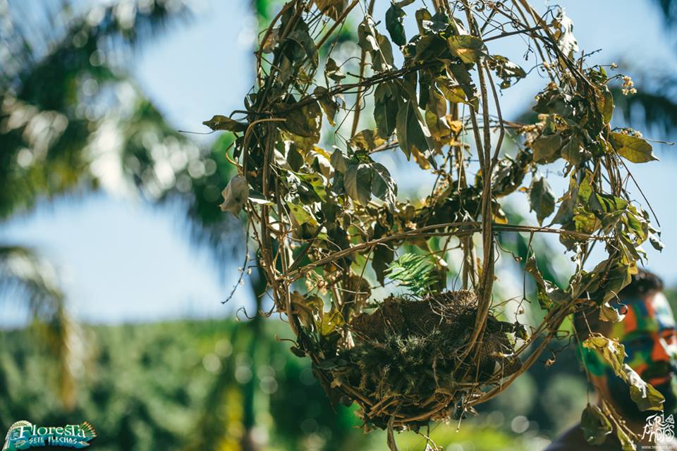 >Detalhes.</p><h3>Conseguem visualizar algo que tenha mudado ao longo da sua trajetória? </h3><p>Cada festival traz um monte de aprendizados, tanto no plano humano quanto no profissional. Mas não podemos visualizar realmente a mudança que tudo isso significa porque ela é um processo continuo.<strong> Cada dia</strong> <strong>apresenta uma nova missão </strong>e uma<strong> nova oportunidade </strong>de<strong> crescimento</strong>.</p><p style=