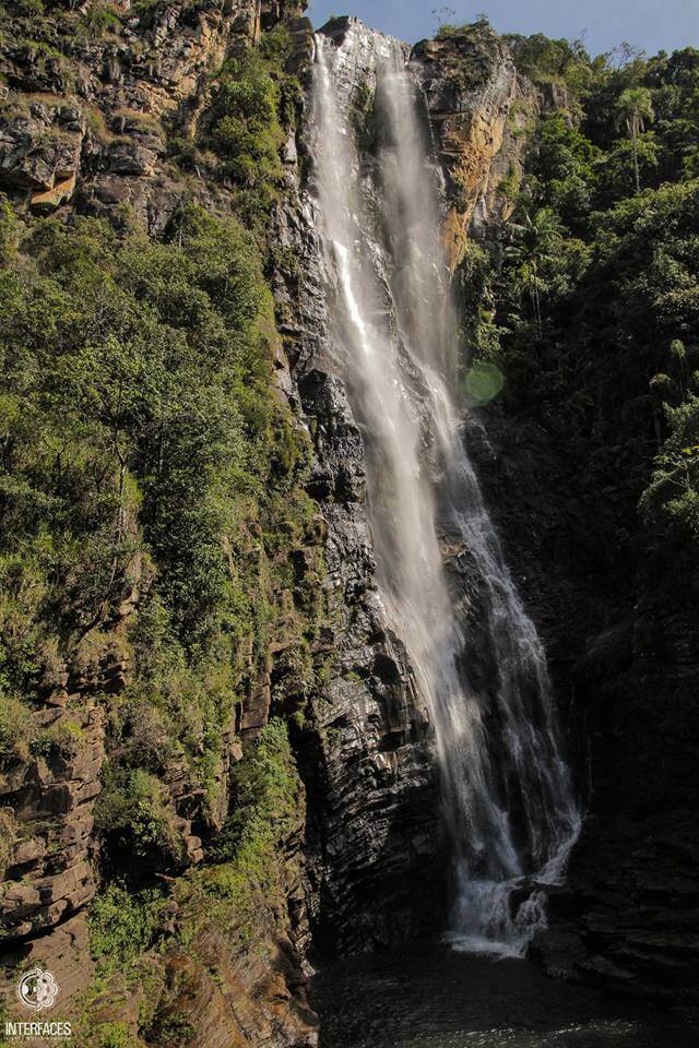 >Cachoeira Alta |Fotografia: <strong><a class=