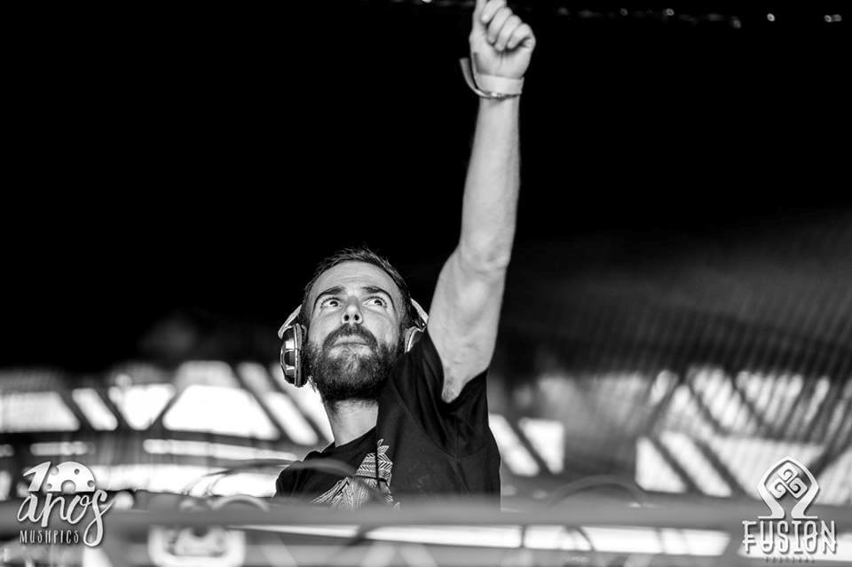 >Dj Sat | Fotografia: <a href=