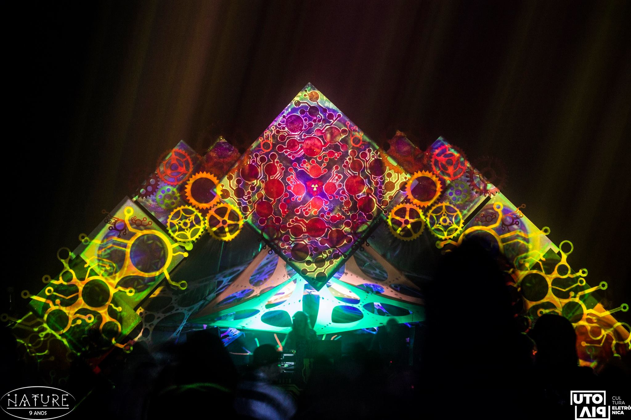 ></p><p>Fora da pista também foi proporcionado ótimas opções gastronômicas como as belas cervejas artesanais da <strong>Lamb Bier</strong> e diversas opções de lanches vegetarianos e veganos oferecidos pela <a href=