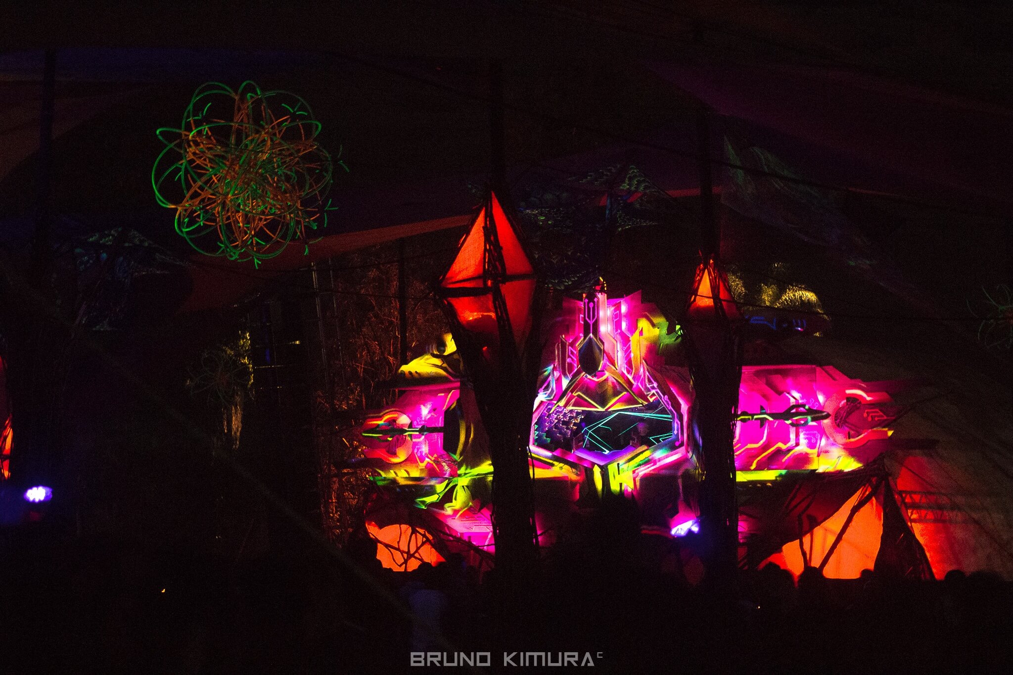 >Fotografias: <strong><a class=